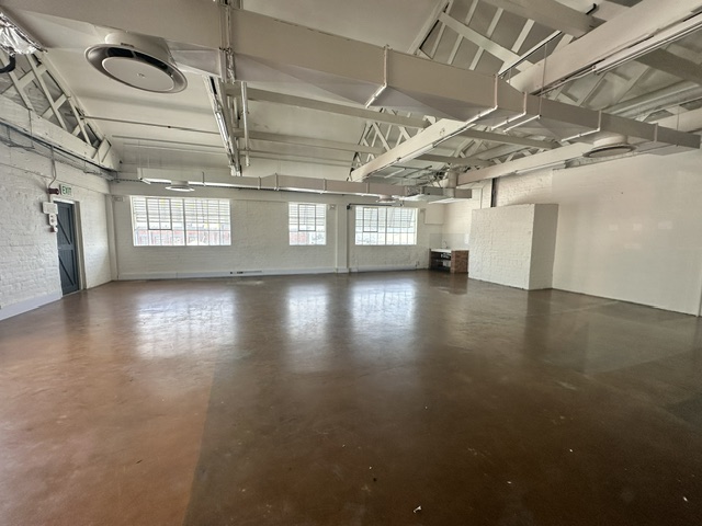 To Let Commercial Property for Rent in Woodstock Western Cape
